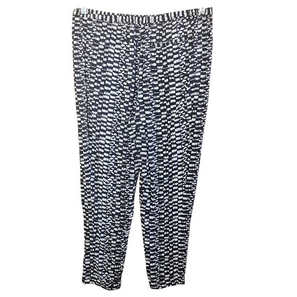 Vince Camuto Pull On Dress Pants with Pockets Size Medium - Picture 2 of 4